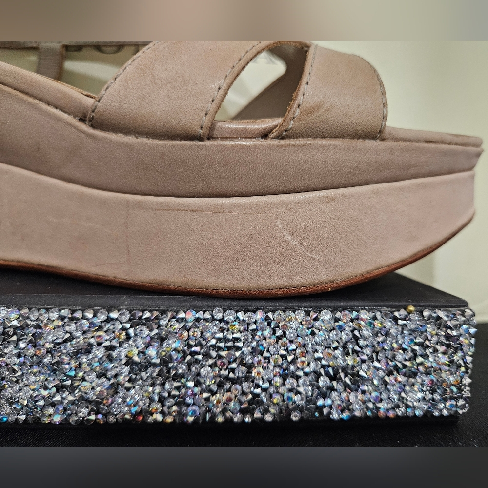 LEON MAX platform leather sandals 8.5 Bale taupe GUC tan statement shoes - Picture 11 of 16